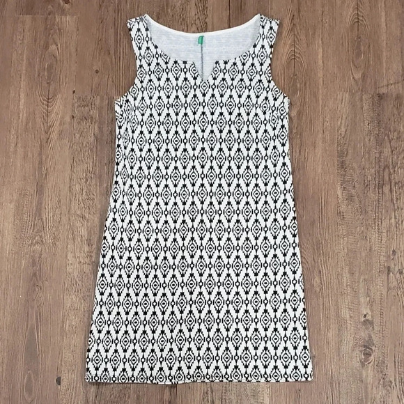United Colors of Benetton Geo Shift Dress XS - Picture 1 of 5